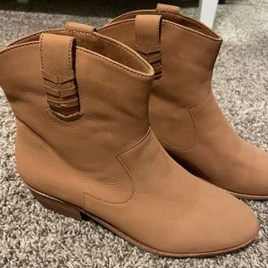 Jack Rogers Tan Leather Sueded Soft Low Heel Booties Women’s 8